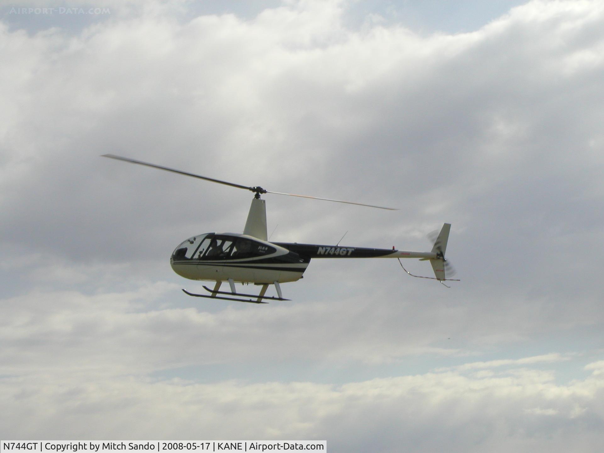 N744GT, 1999 Robinson R44 C/N 0624, Blaine Aviation Weekend '08.