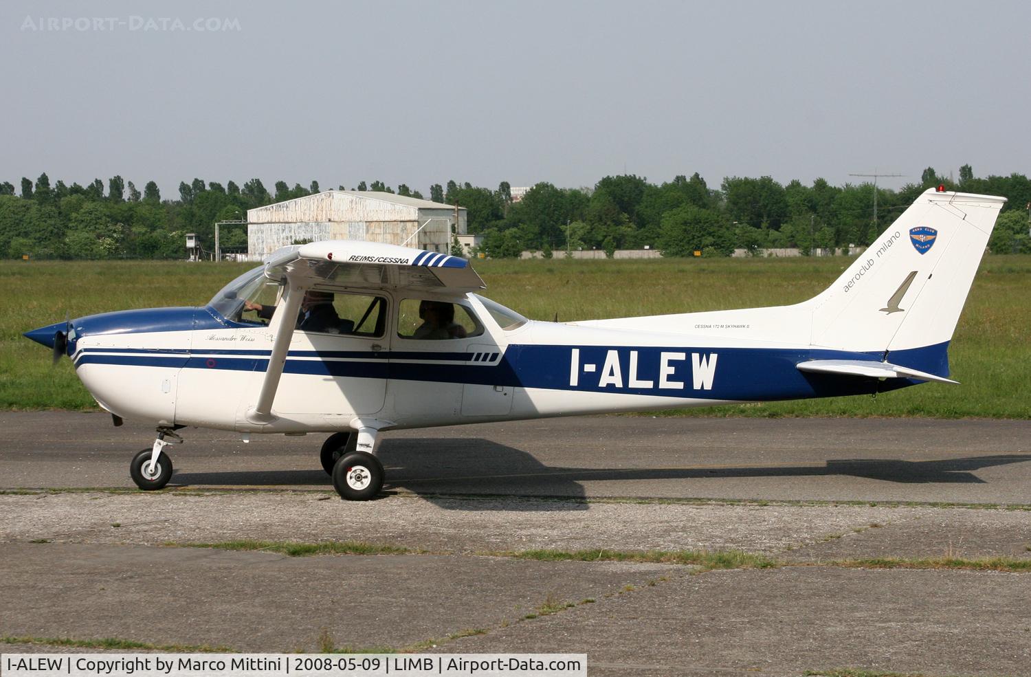 I-ALEW, 1975 Reims F172M ll Skyhawk C/N 1309, At Milano Bresso airport