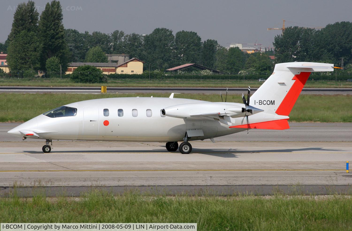 I-BCOM, 2000 Piaggio P-180 Avanti C/N 1040, Operated by AIR WALSER