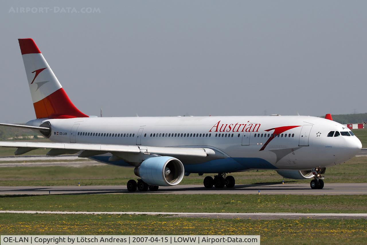 OE-LAN, 1997 Airbus A330-223 C/N 195, 