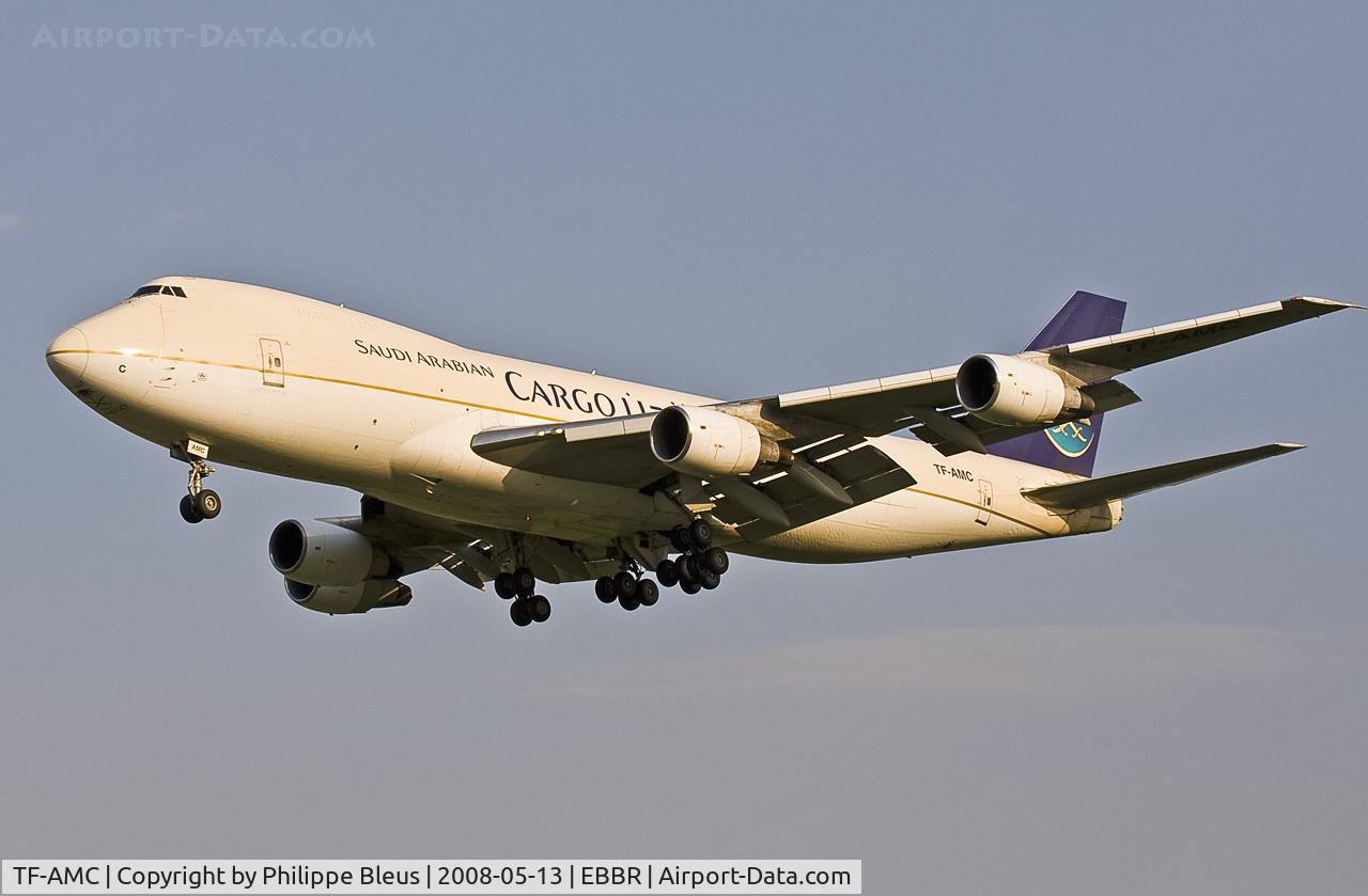 TF-AMC, 1979 Boeing 747-2B3F/SCD C/N 21835, Hey, not a regular Saudi freighter (Air Atlanta Icelandic). Short final rwy 02.