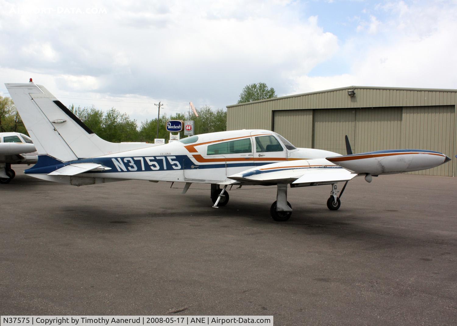 N37575, 1977 Cessna 310R C/N 310R1207, 1977 Cessna 310R, c/n 310R1207, Parked at Anoka County