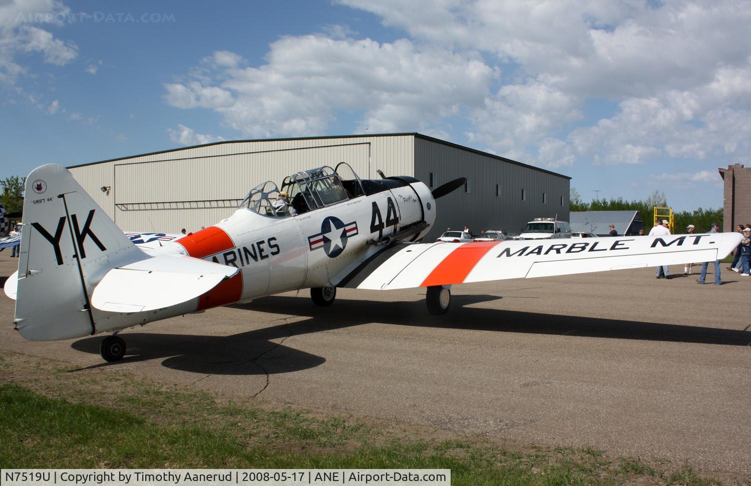 N7519U, 1952 Canadian Car & Foundry Harvard MK IV C/N CCF4-237, Blaine Aviation Weekend 2008