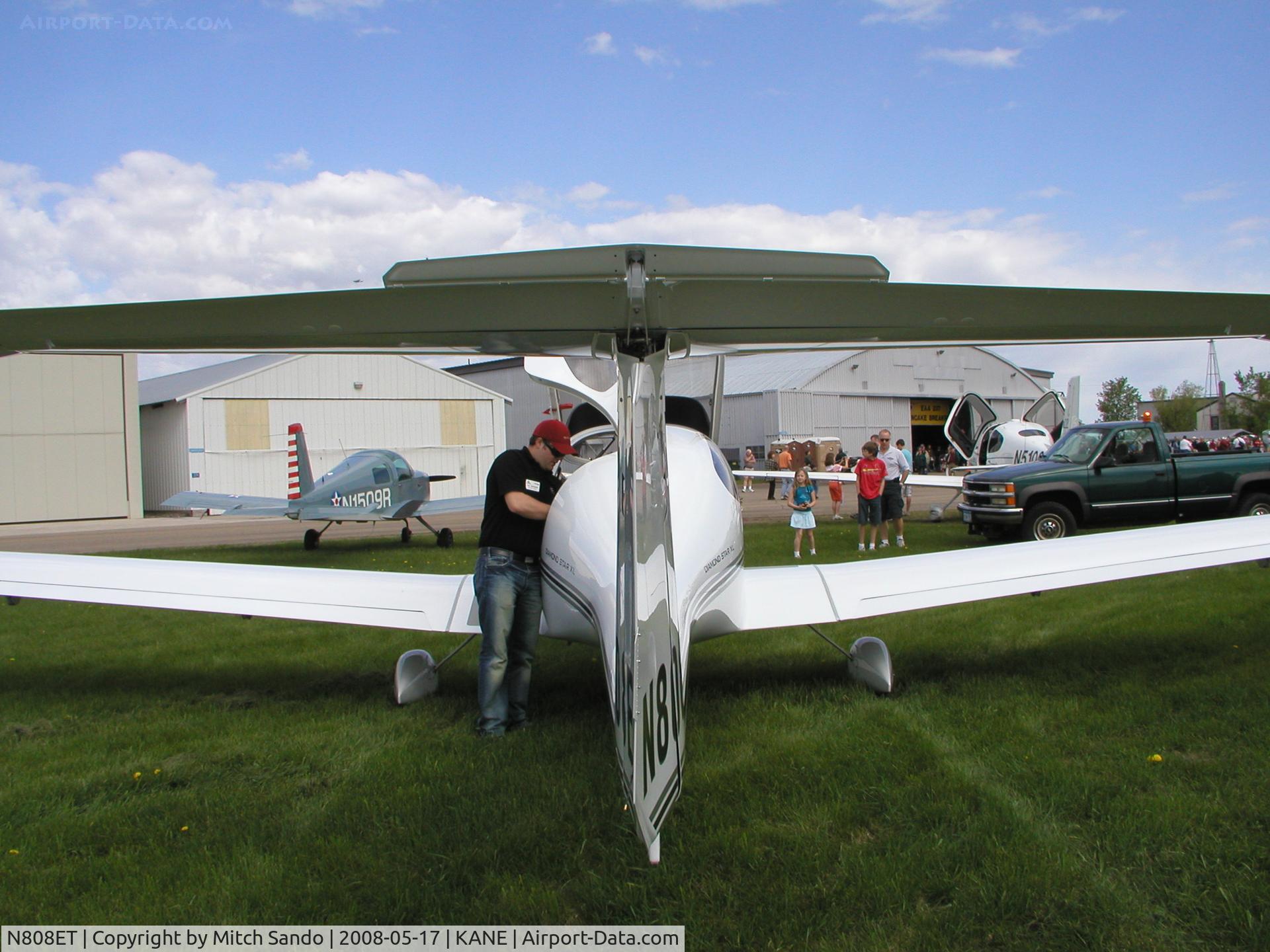 N808ET, 2007 Diamond DA-40 Diamond Star C/N 40.808, Blaine Aviation Weekend '08.