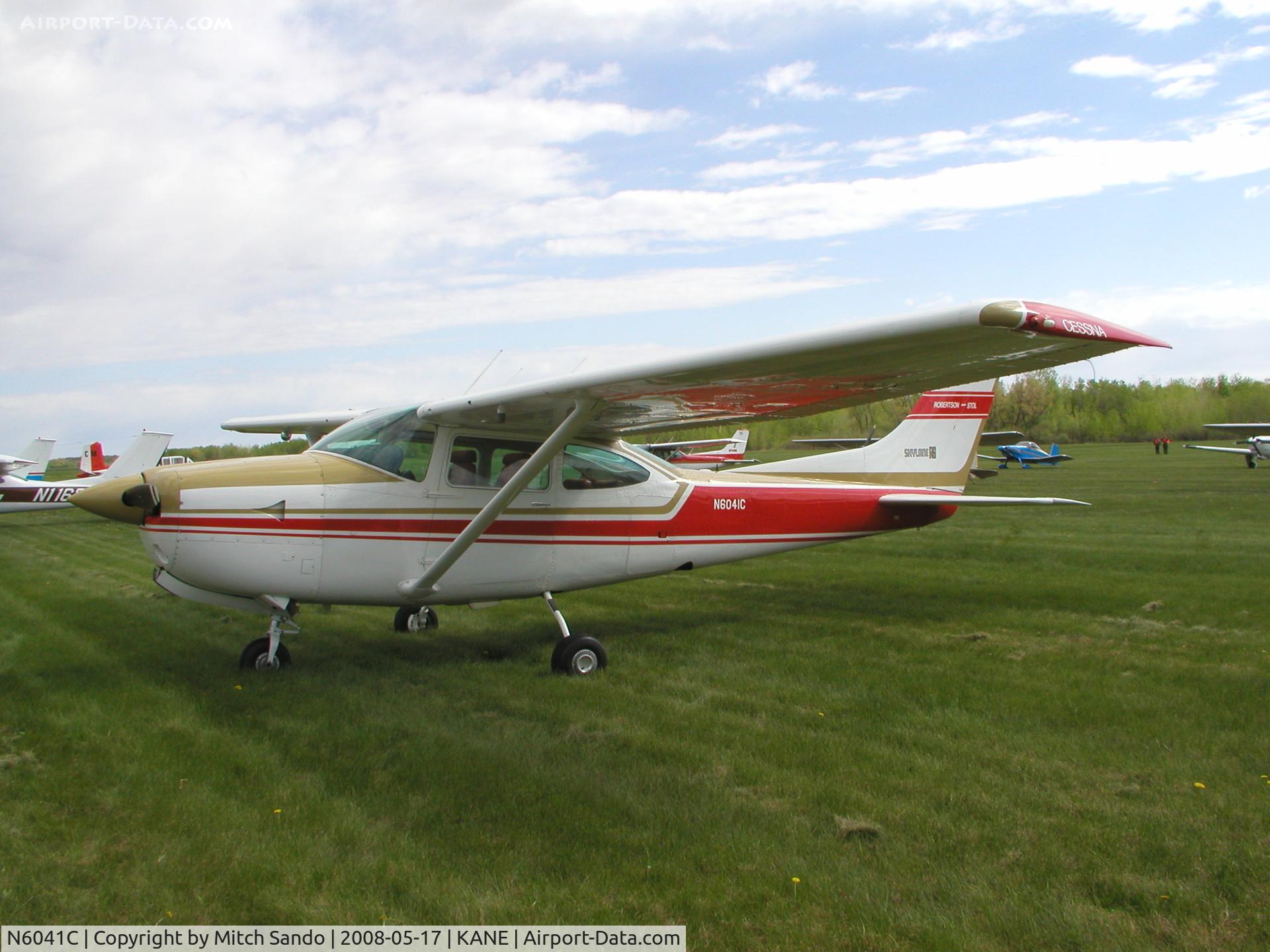 N6041C, 1978 Cessna R182 Skylane RG C/N R18200361, Blaine Aviation Weekend '08.