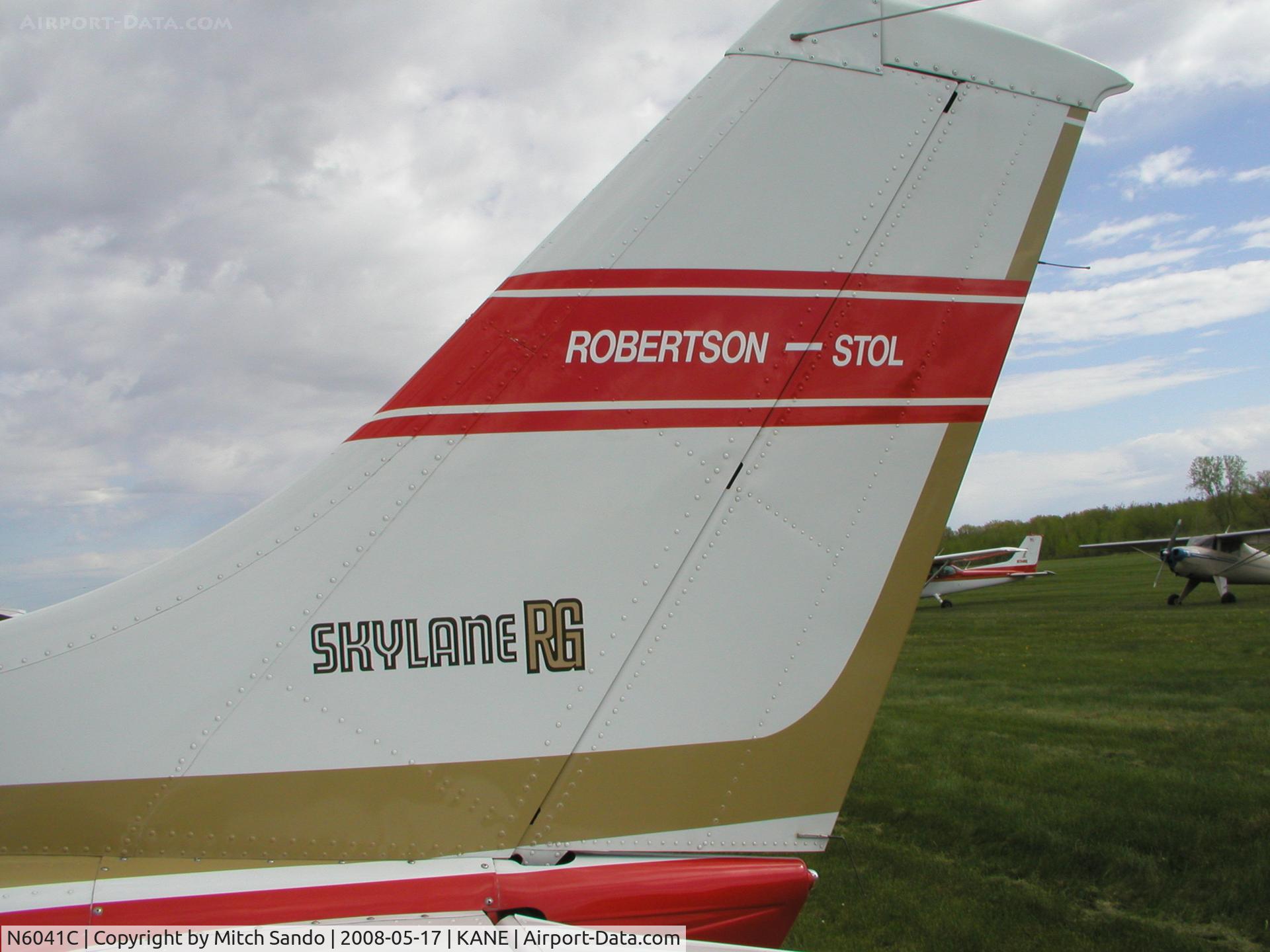 N6041C, 1978 Cessna R182 Skylane RG C/N R18200361, Blaine Aviation Weekend '08.