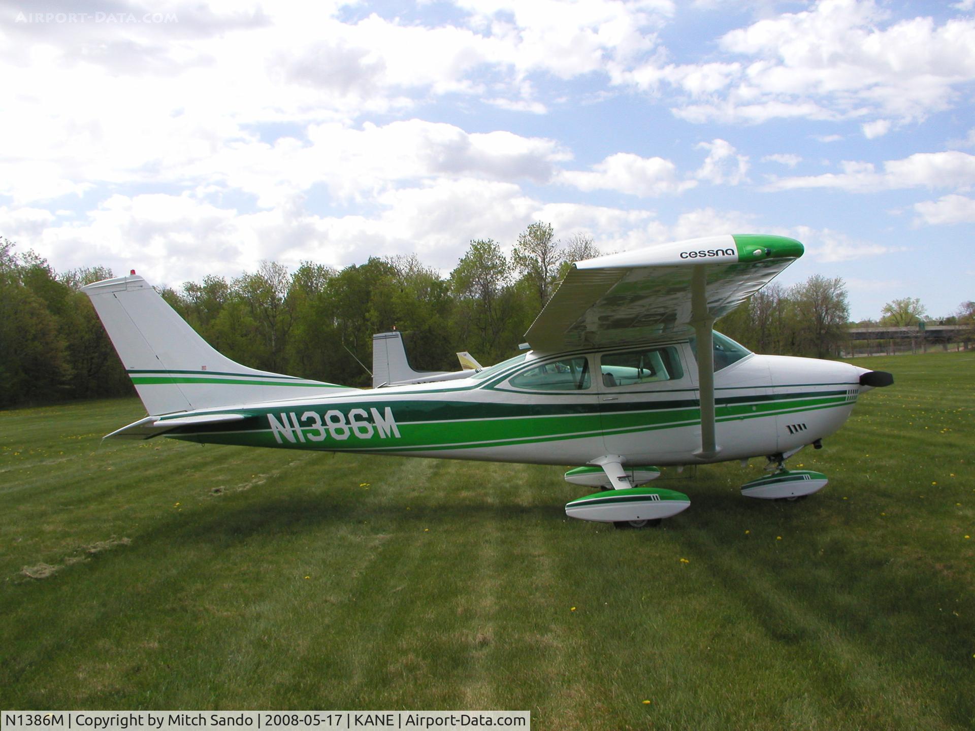 N1386M, 1971 Cessna 182P Skylane C/N 18260826, Blaine Aviation Weekend '08.