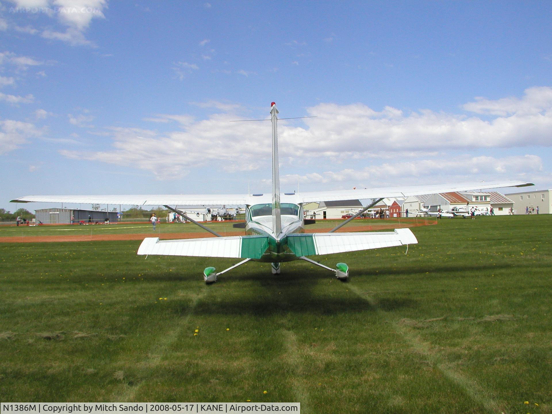 N1386M, 1971 Cessna 182P Skylane C/N 18260826, Blaine Aviation Weekend '08.