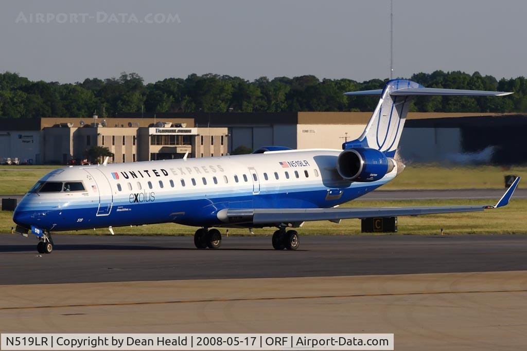 N519LR, 2006 Bombardier CRJ-700 (CL-600-2C10) Regional Jet C/N 10260, United Express (Operated by Mesa Airlines) N519LR (FLT ASH7144) taxiing to RWY 23 for departure to Chicago O'Hare Int'l (KORD).