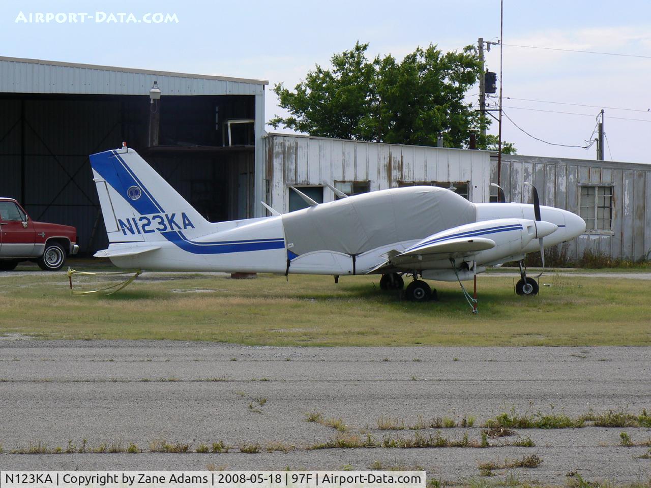 N123KA, 1966 Piper PA-23-250 C/N 27-3335, At Crazy Horse Municipal Airport, Davis, OK