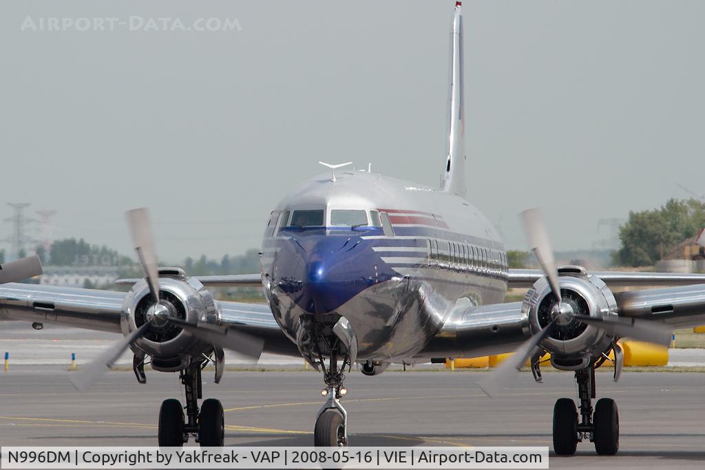 N996DM, 1958 Douglas DC-6B C/N 45563, Red Bull DC6
