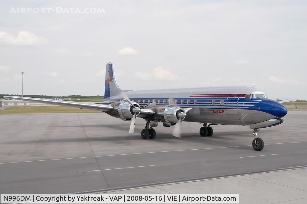 N996DM, 1958 Douglas DC-6B C/N 45563, Red Bull DC6