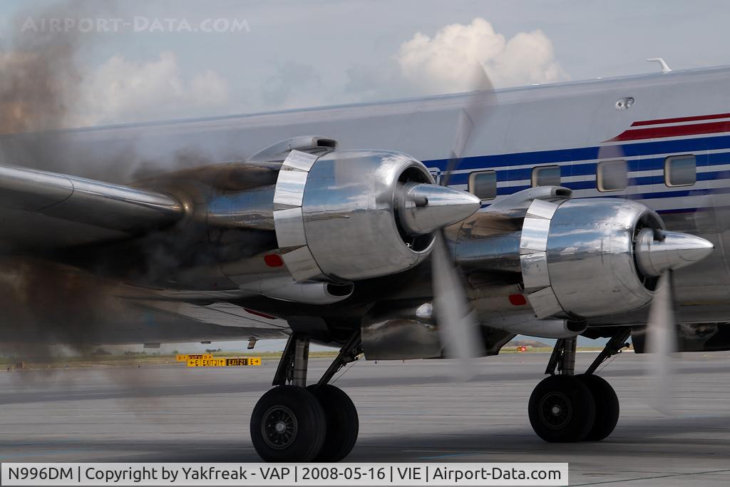 N996DM, 1958 Douglas DC-6B C/N 45563, Red Bull DC6