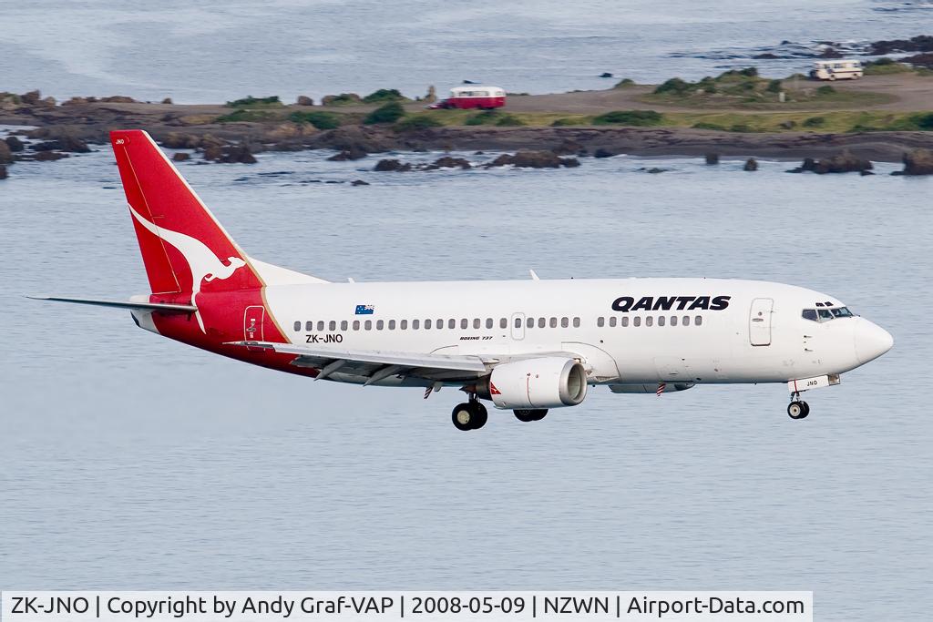 ZK-JNO, 1989 Boeing 737-376 C/N 24298, Qantas 737-300