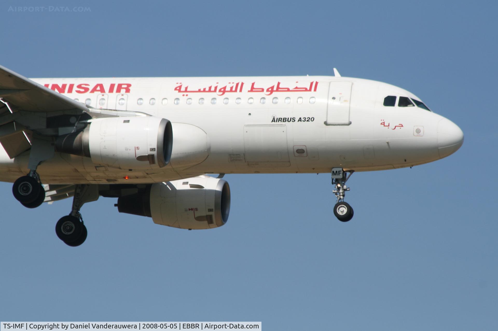 TS-IMF, 1992 Airbus A320-211 C/N 0370, flight TU788 is descending to rwy 02
