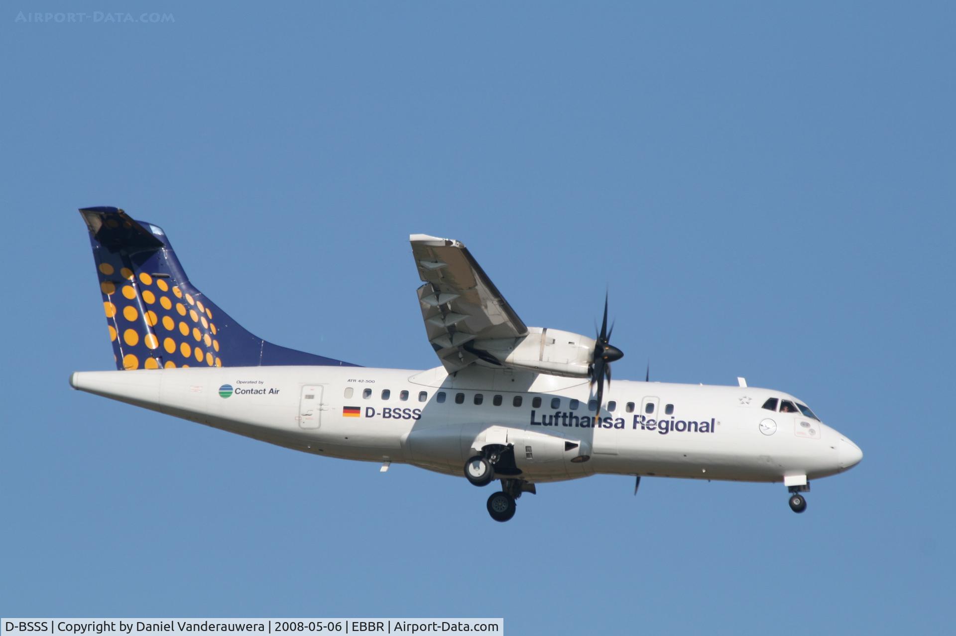 D-BSSS, 1999 ATR 42-500 C/N 602, flight LH4656 is descending to rwy 02
