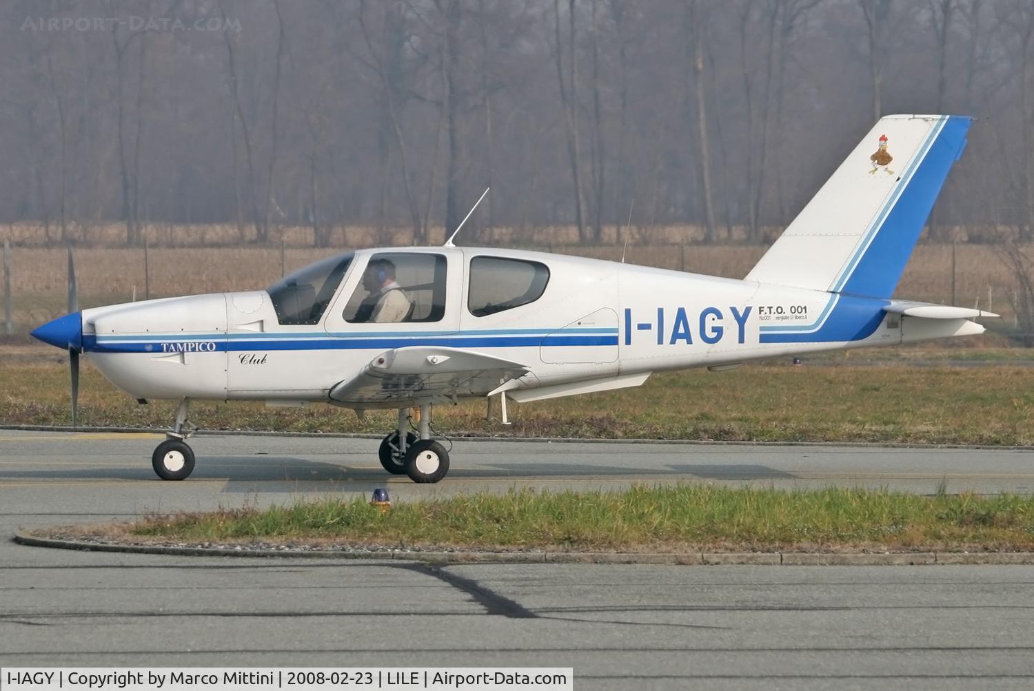 I-IAGY, Socata TB-9 Tampico C/N 1538, On Biella Cerrione airport