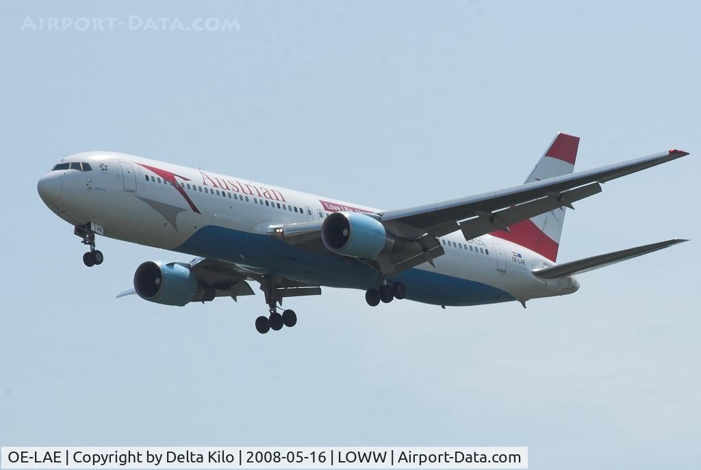 OE-LAE, 2000 Boeing 767-3Z9/ER C/N 30383, AUSTRIAN B 767 with live ball sticker,coming from JFK, with guests for the live ball