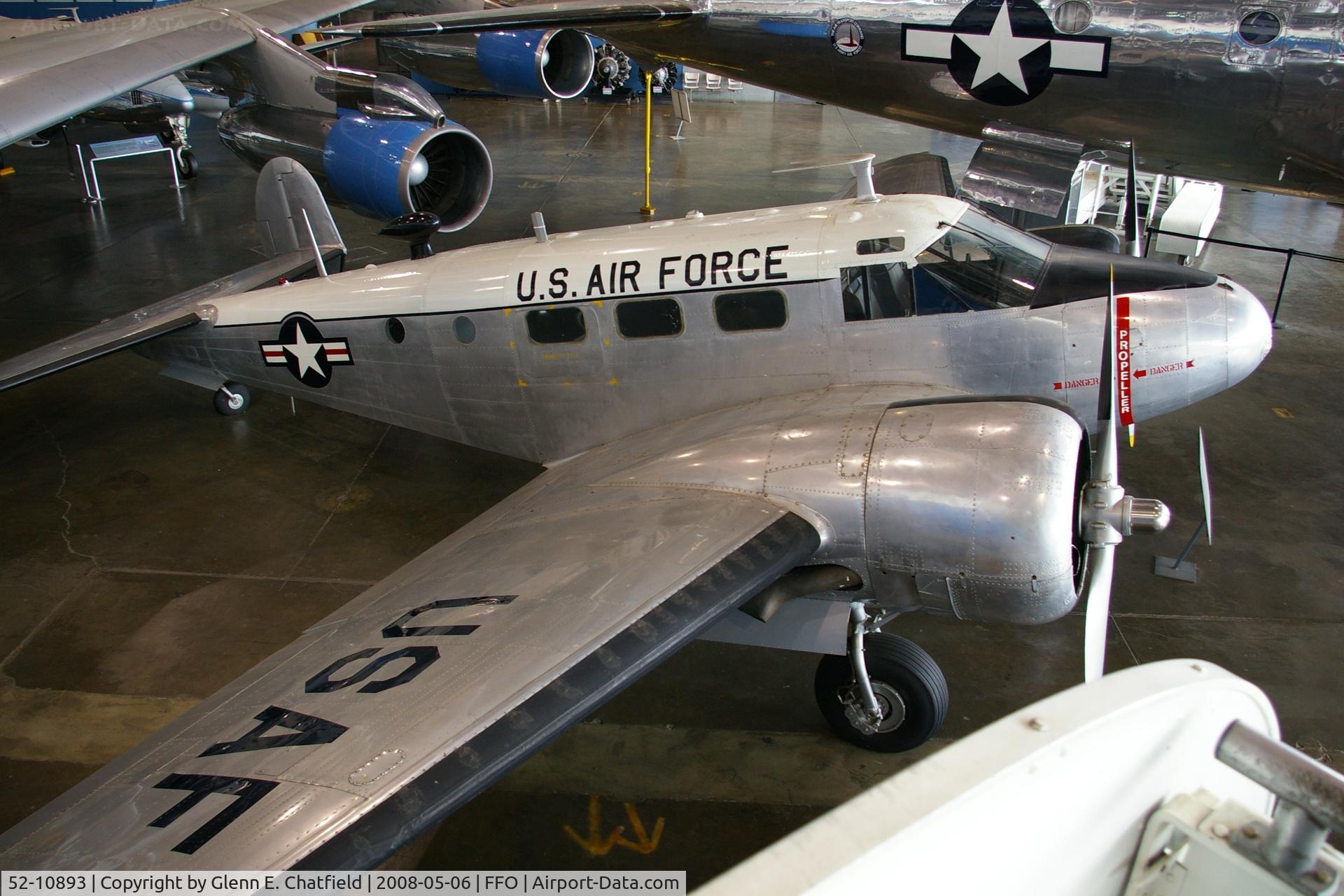52-10893, 1952 Beech C-45H Expeditor C/N AF-823, Sitting in the hangar with Presidential aircraft, as seen from the VC-137 stairs
