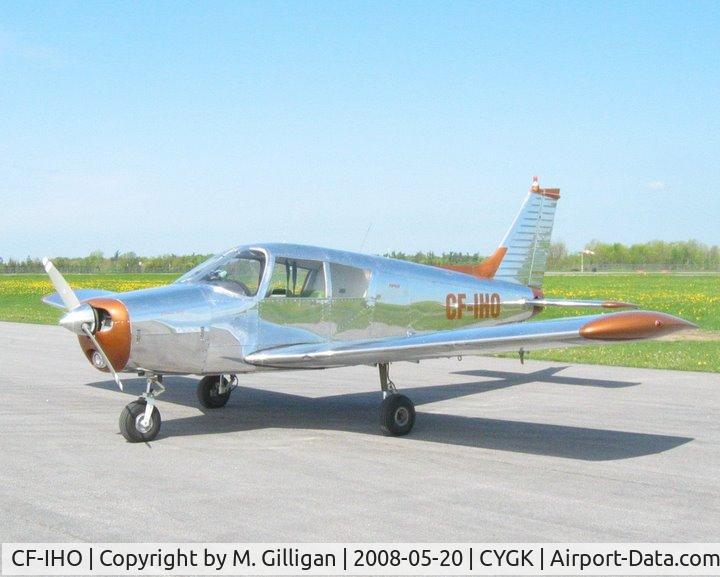 CF-IHO, 1972 Piper PA-28-140 C/N 287225579, At Kingston, Ontario