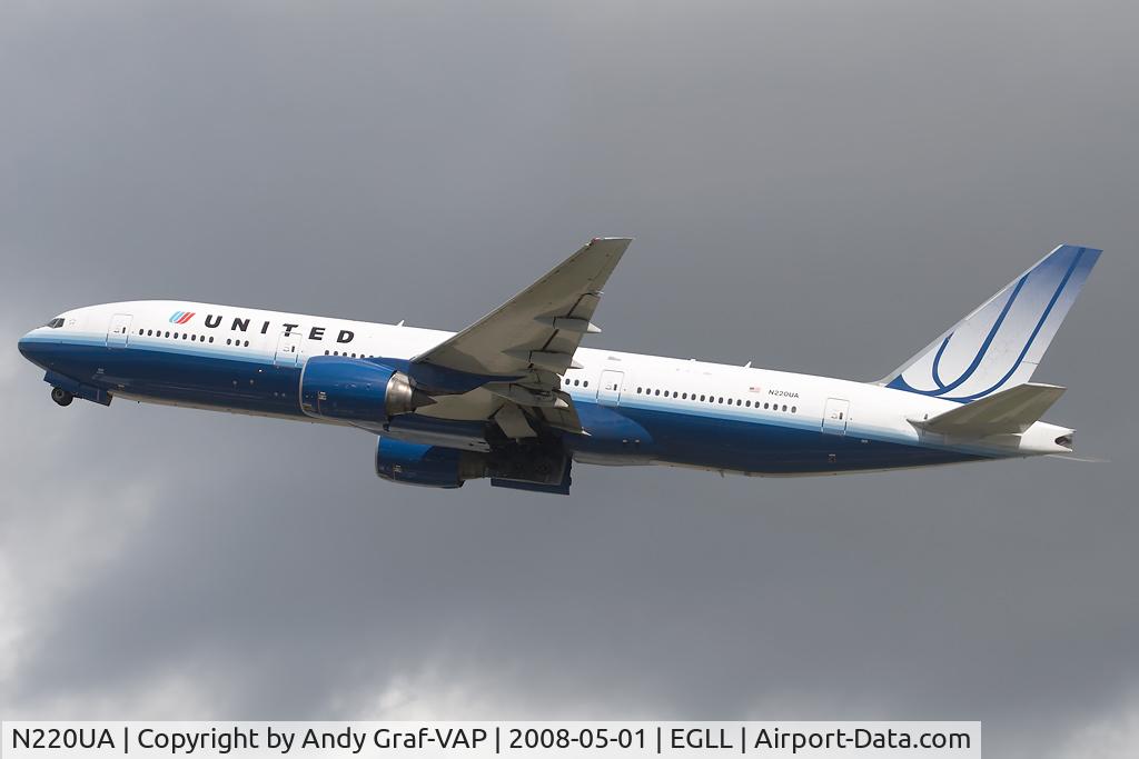 N220UA, 2001 Boeing 777-222 C/N 30223, United Airlines 777-200