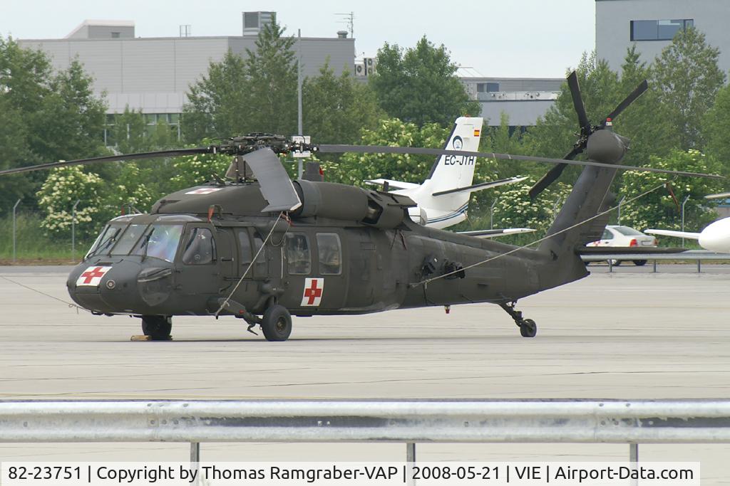 82-23751, Sikorsky UH-60A Black Hawk C/N 70.574, USA - Army Sikorsky Black Hawk