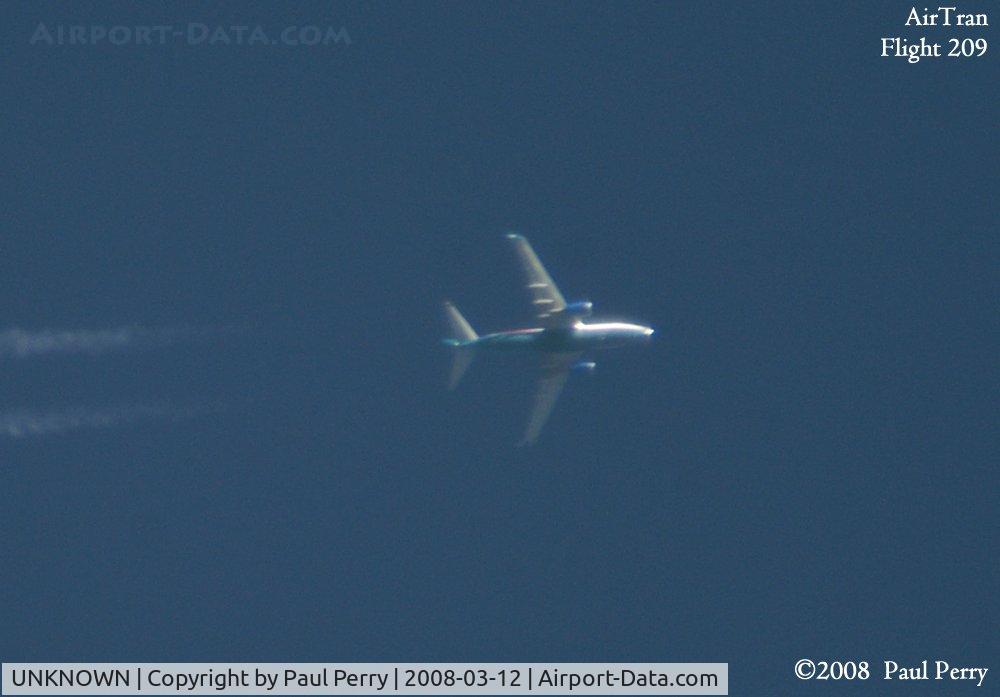 UNKNOWN, Contrails Various C/N Unknown, The ever-familiar AirTran bird