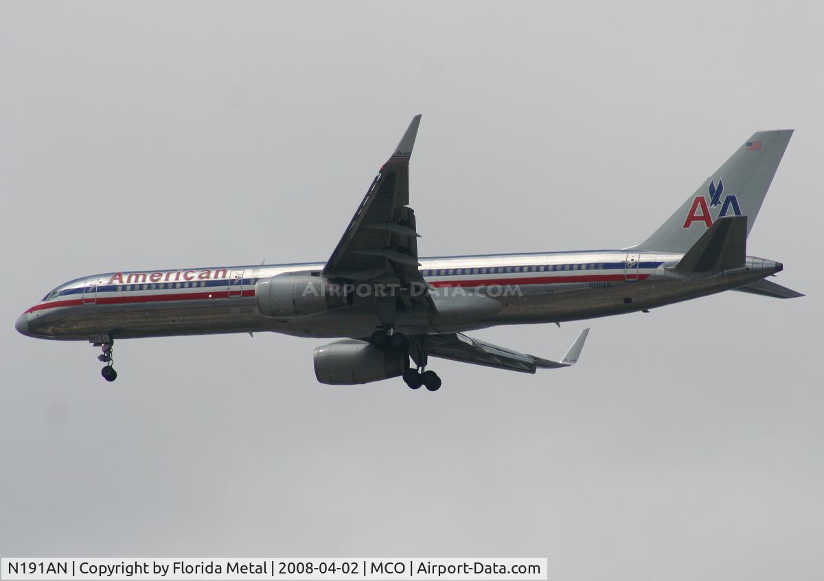 N191AN, 2001 Boeing 757-223 C/N 32385, American