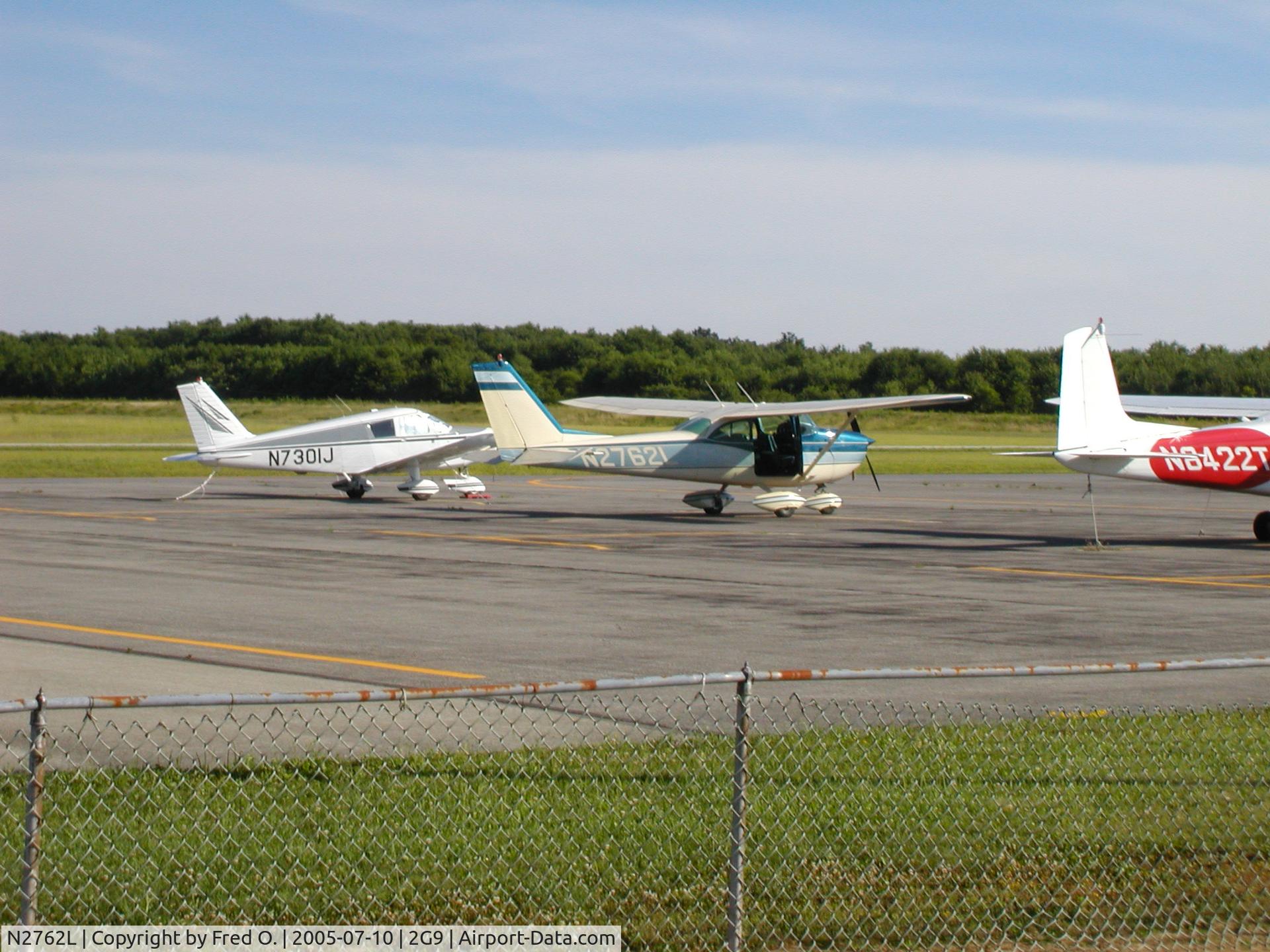 N2762L, 1967 Cessna 172H C/N 17255962, N2762L on the ramp at Somerset PA