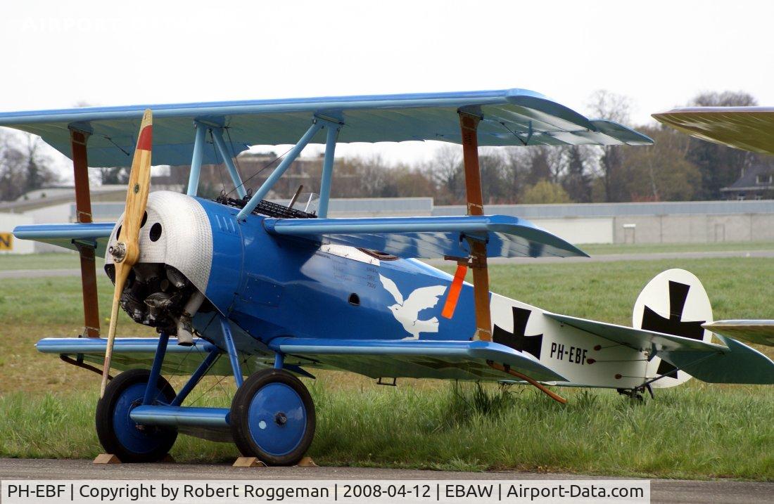 PH-EBF, Fokker Dr.1 Triplane Replica C/N 155-17, Stampe-Vertongen Museum.Outdoor for an engine run.Replica Fokker DR.1