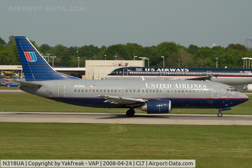 N318UA, 1988 Boeing 737-322 C/N 23950, United Airlines Boeing 737-300