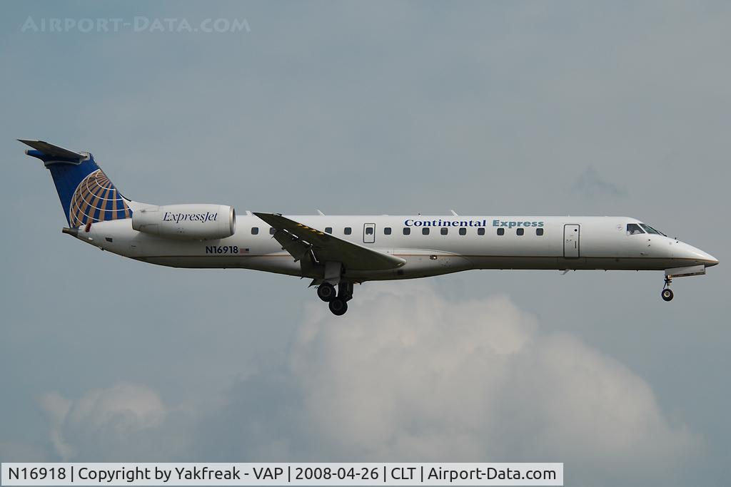 N16918, 2001 Embraer ERJ-145LR (EMB-145LR) C/N 145397, Expressjet Embraer 145 in Continental Express colors