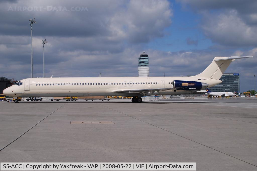 S5-ACC, 1982 McDonnell Douglas MD-82 (DC-9-82) C/N 48095, Aurora MD80
