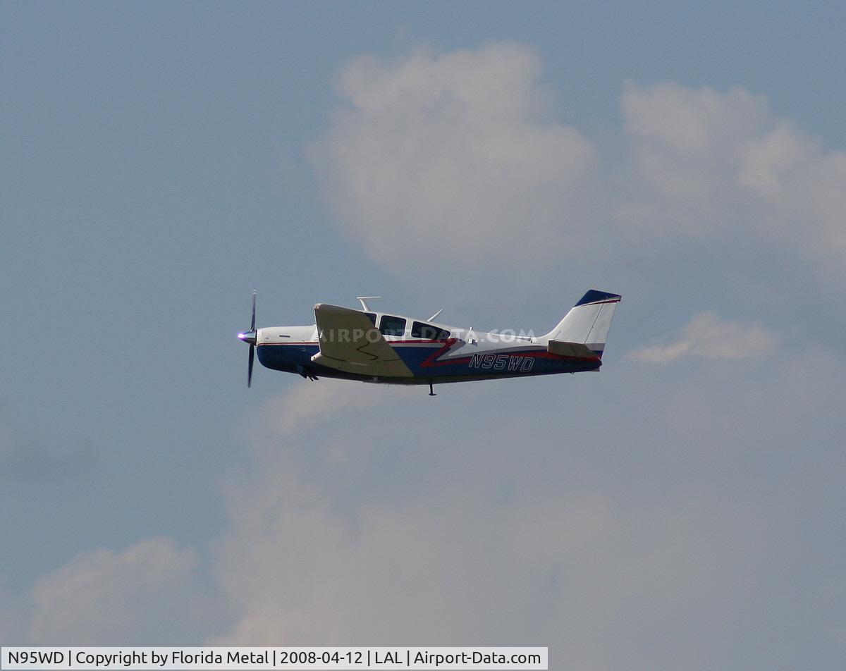 N95WD, 1971 Beech F33A Bonanza C/N CE-322, Beech 33 Bonanza