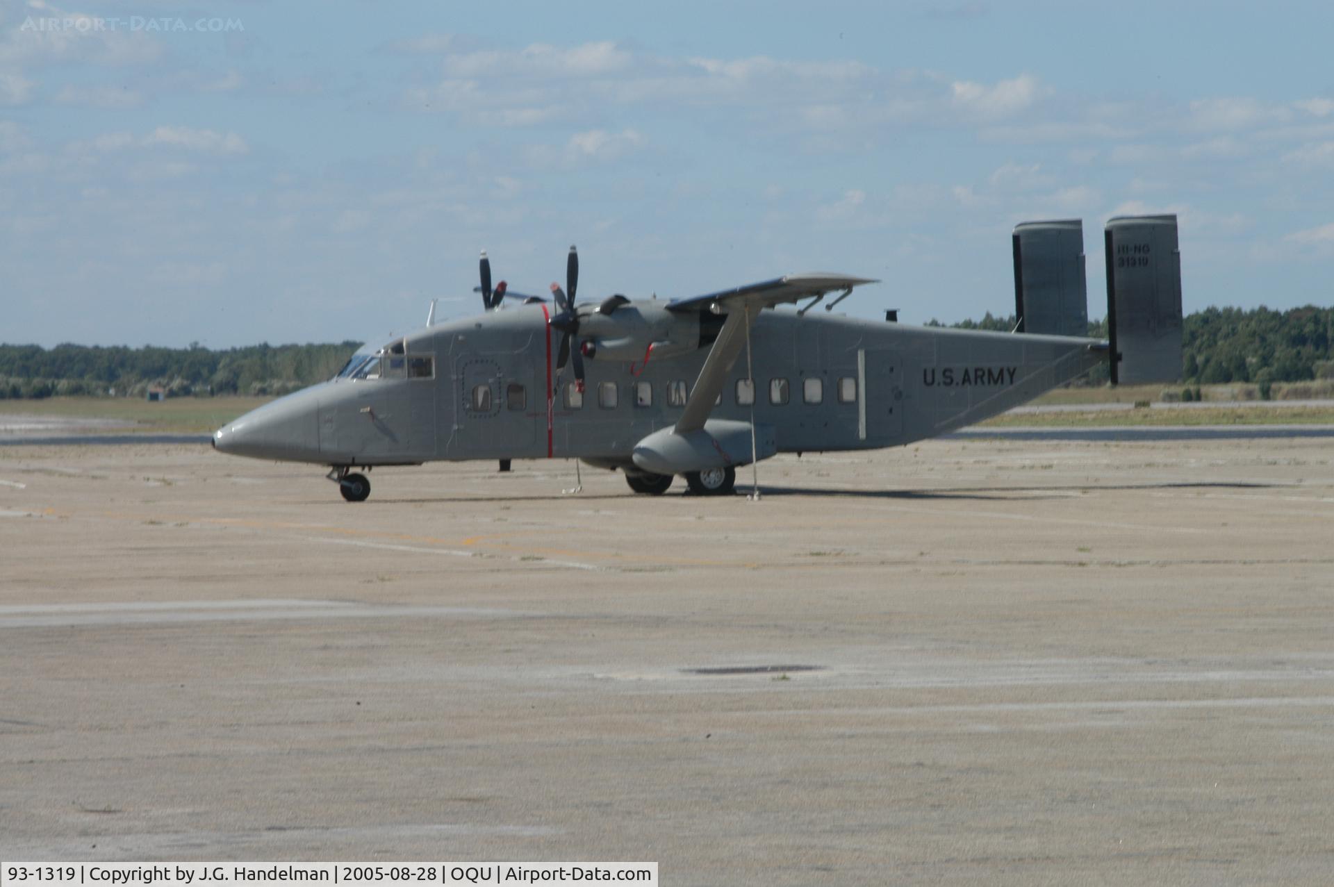 93-1319, 1993 Short C-23B Sherpa C/N AK-003, Taxiing at Quonset Pt. RI