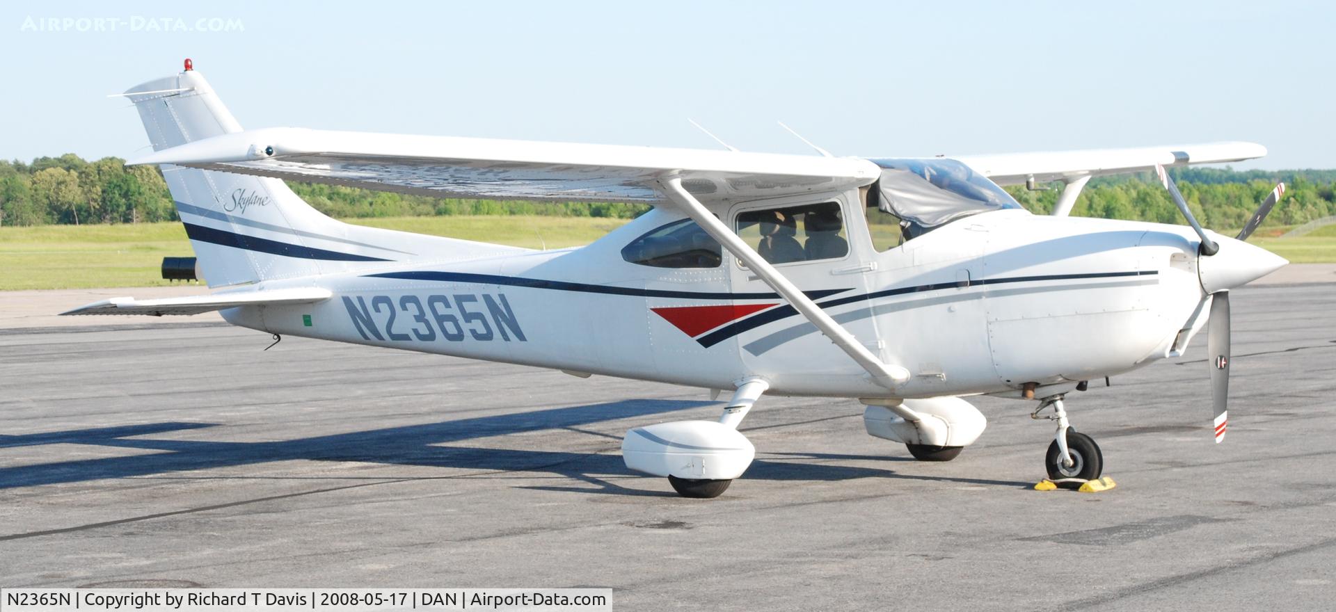N2365N, 1998 Cessna 182S Skylane C/N 18280373, 1998 Cessna 182S in Danville Va.