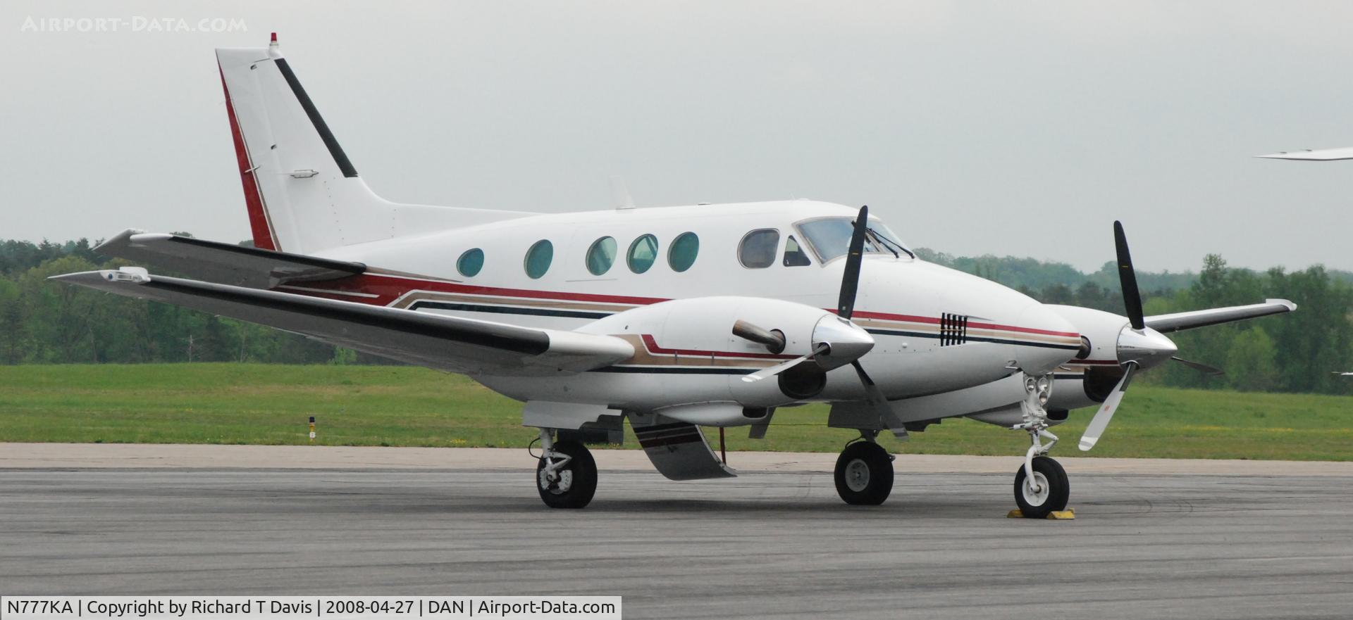 N777KA, 1978 Beech E-90 King Air C/N LW-285, 1978 Beech E-90 in Danville Va.