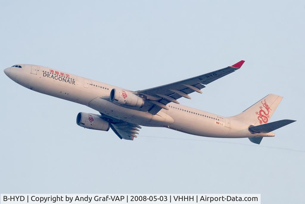 B-HYD, Airbus A330-342 C/N 132, Dragonair A330-300