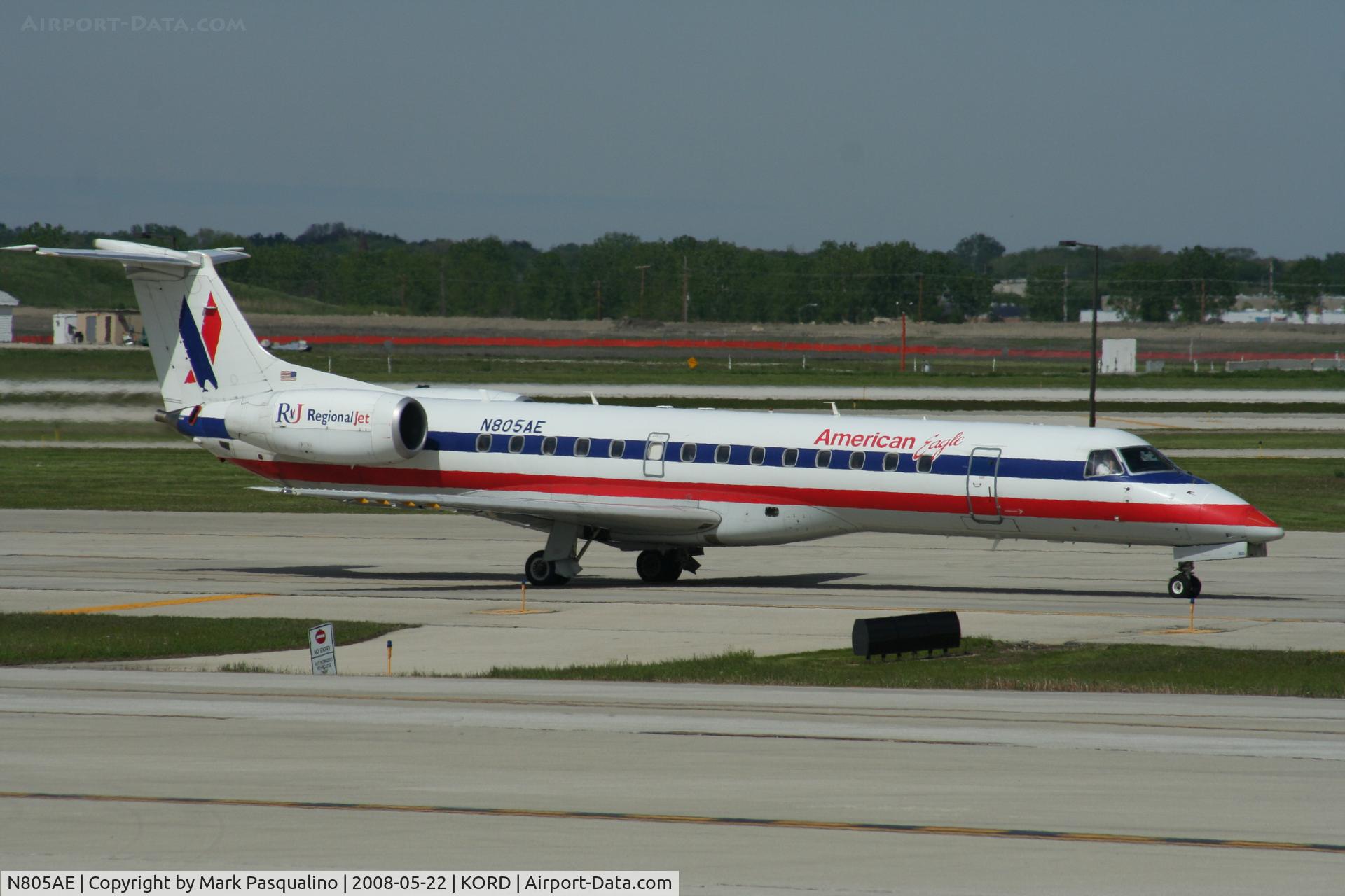 N805AE, 2001 Embraer ERJ-140LR (EMB-135KL) C/N 145489, EMB-135KL