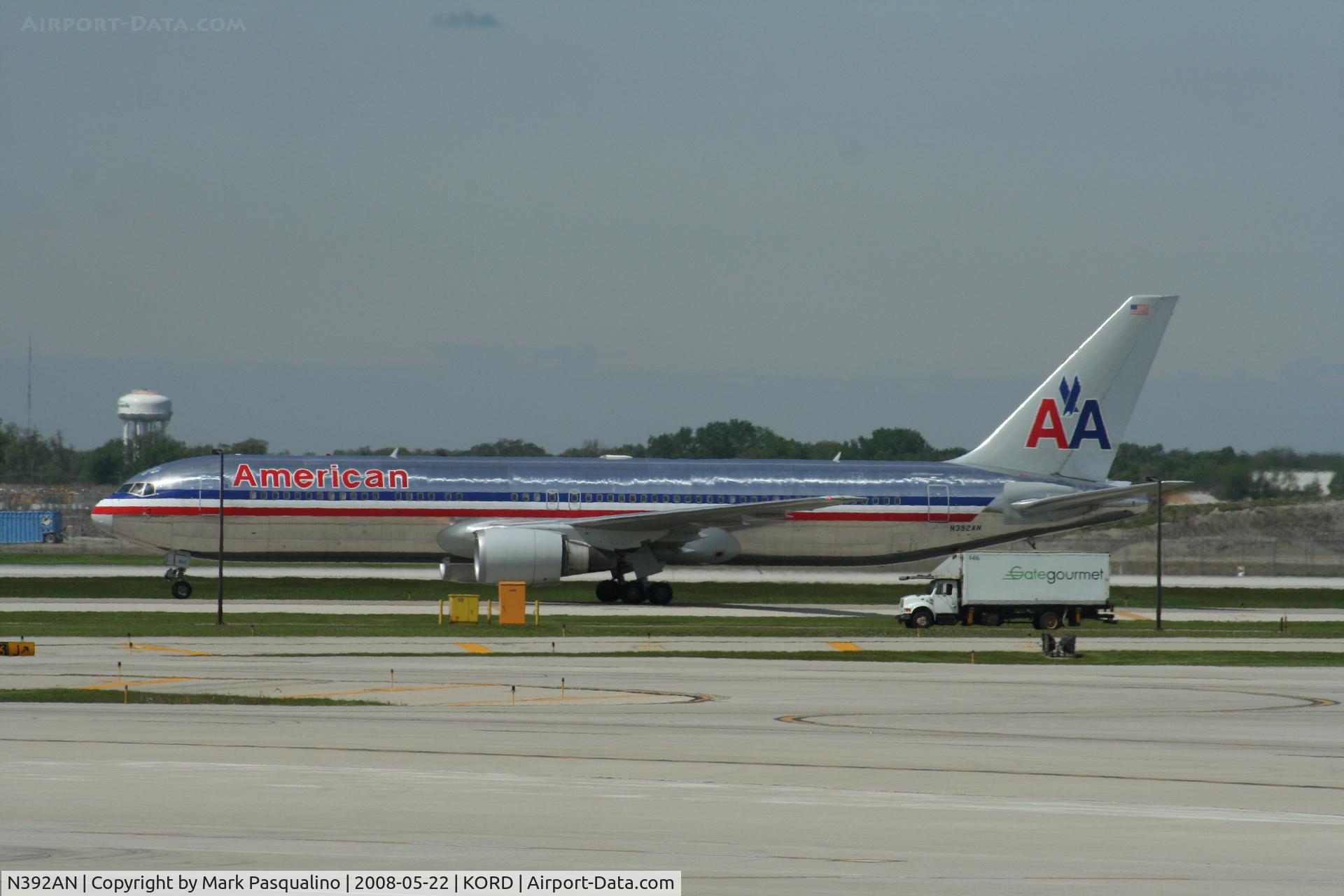 N392AN, 1998 Boeing 767-323 C/N 29429, Boeing 767-300