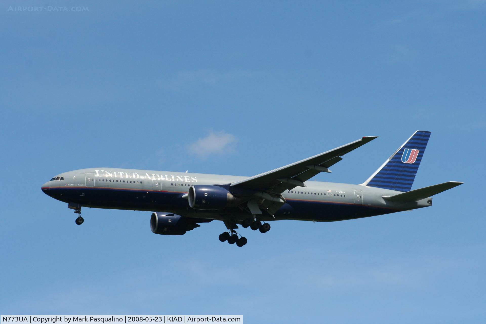 N773UA, 1995 Boeing 777-222 C/N 26929, Boeing 777-200