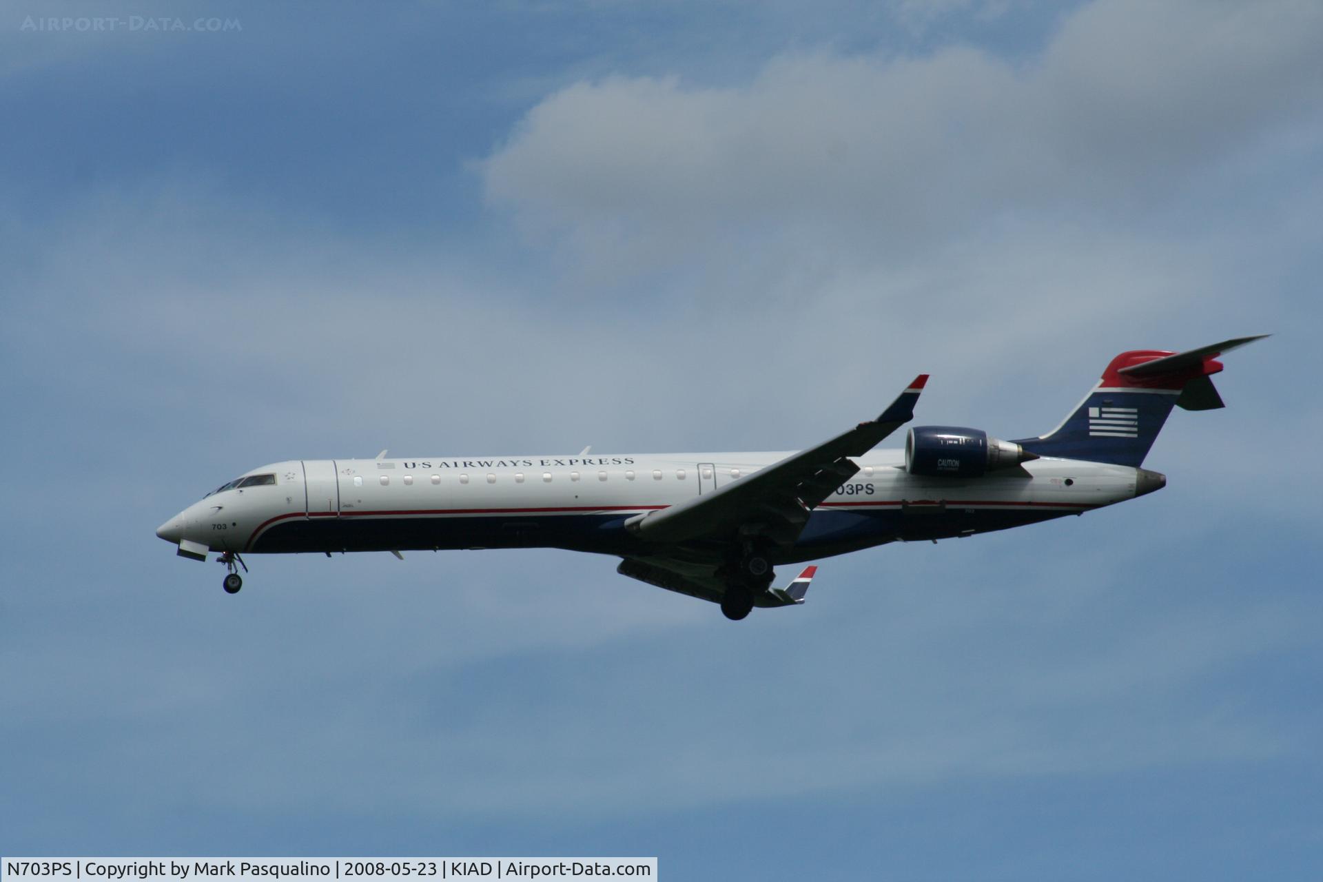 N703PS, 2004 Bombardier CRJ-701 (CL-600-2C10) Regional Jet C/N 10137, CL-600-2C10