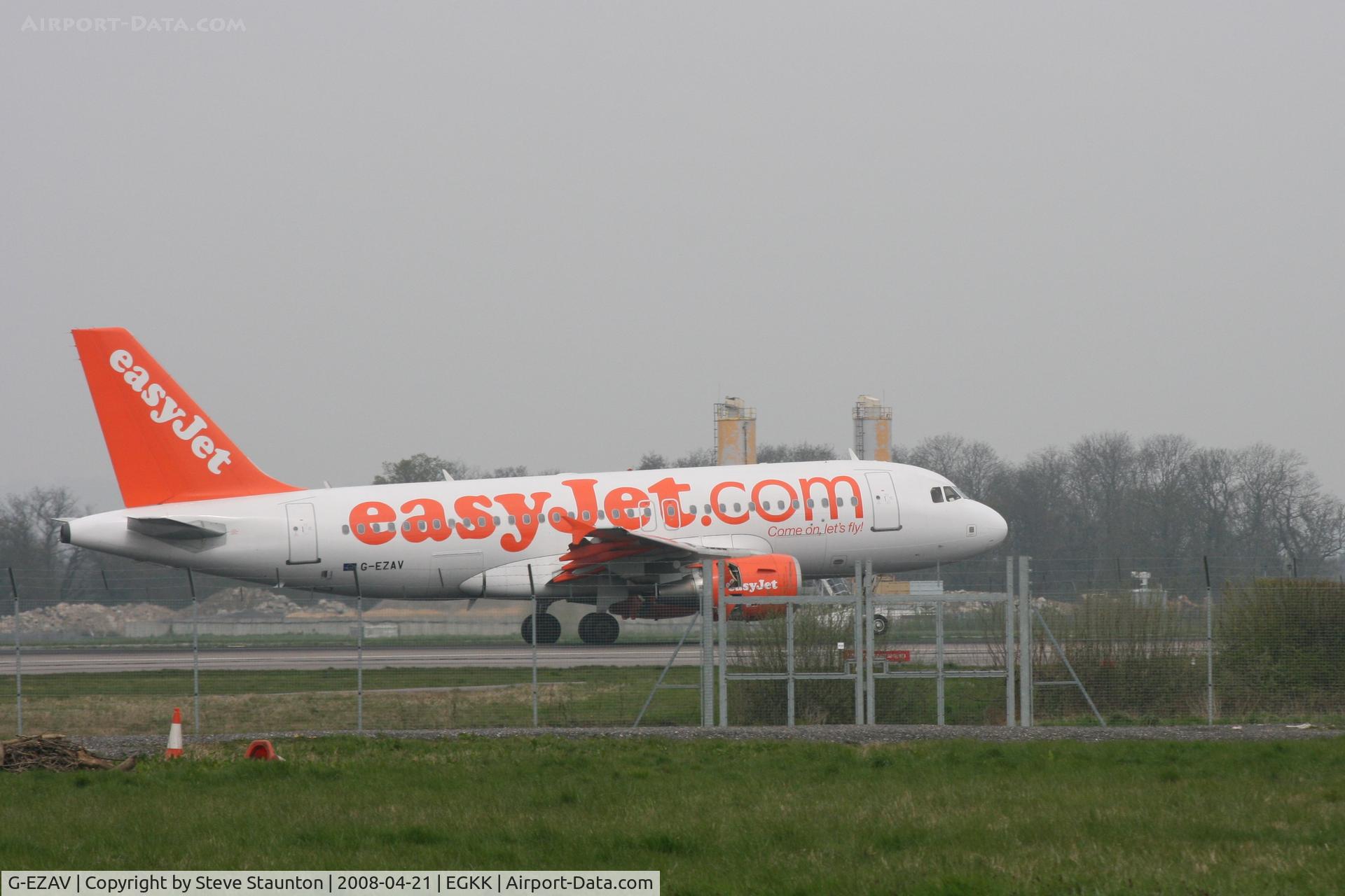 G-EZAV, 2006 Airbus A319-111 C/N 2803, Gatwick Airport 21/04/08 (married 19/04/08 - spotting two days later)