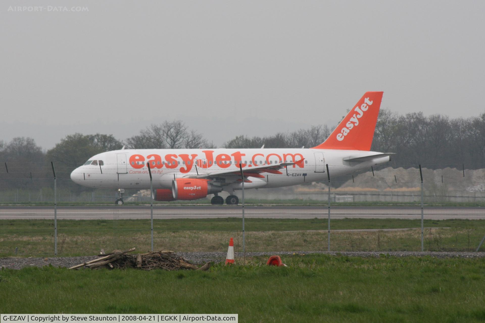 G-EZAV, 2006 Airbus A319-111 C/N 2803, Gatwick Airport 21/04/08 (married 19/04/08 - spotting two days later)