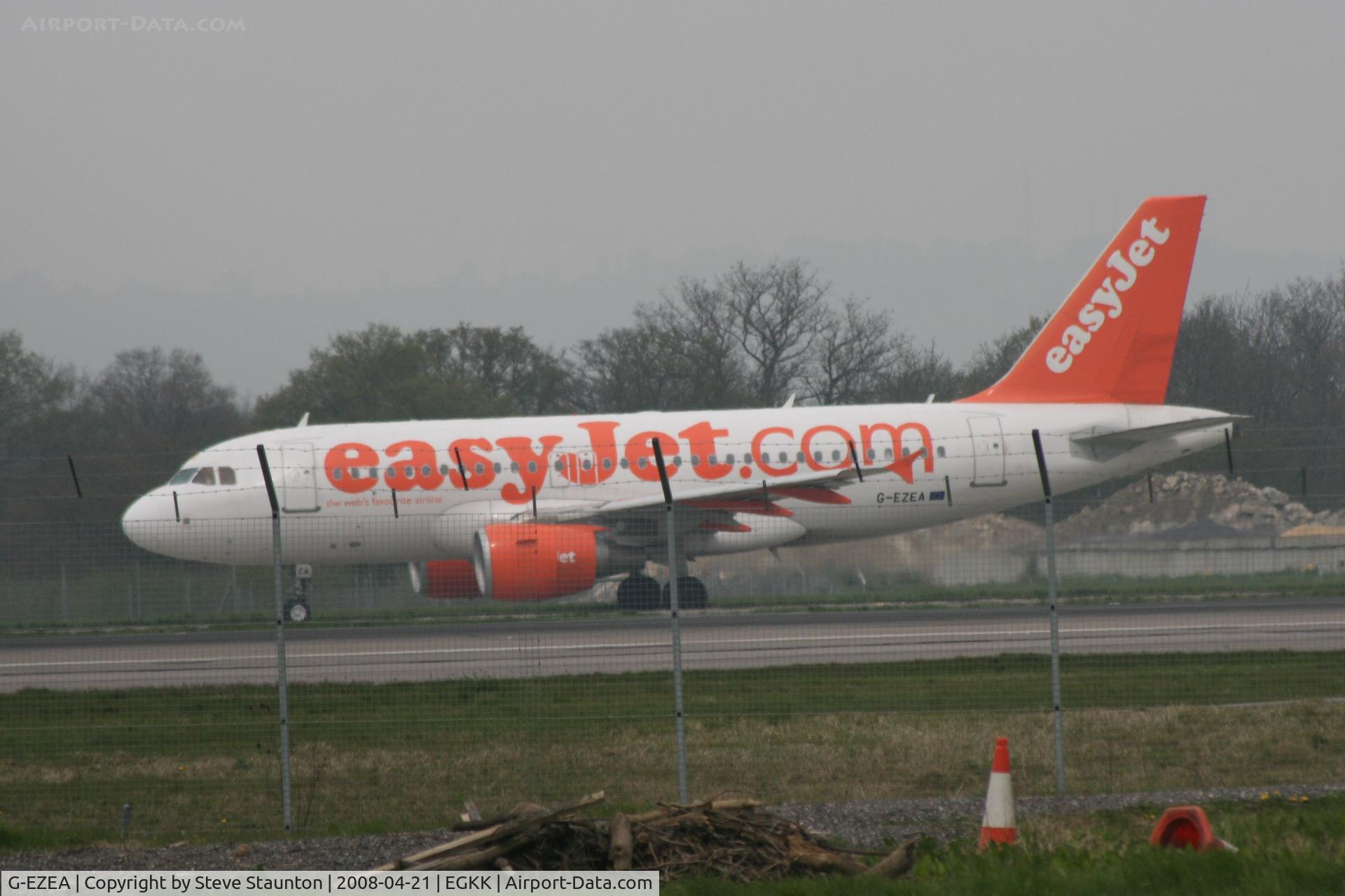 G-EZEA, 2003 Airbus A319-111 C/N 2119, Gatwick Airport 21/04/08 (married 19/04/08 - spotting two days later)