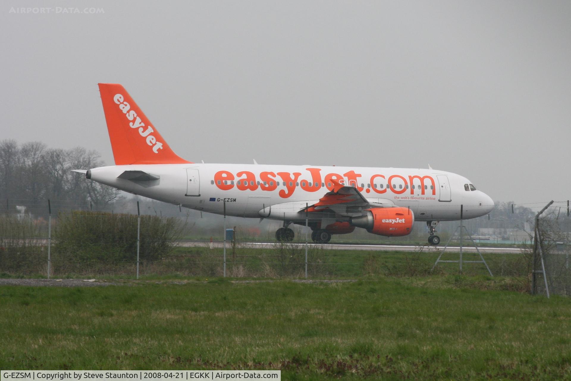 G-EZSM, 2003 Airbus A319-111 C/N 2062, Gatwick Airport 21/04/08 (married 19/04/08 - spotting two days later)