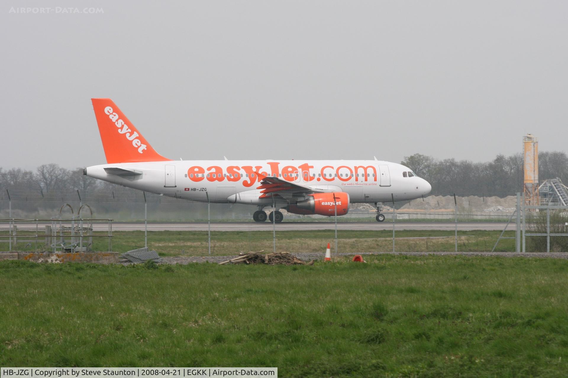 HB-JZG, 2004 Airbus A319-111 C/N 2196, Gatwick Airport 21/04/08 (married 19/04/08 - spotting two days later)