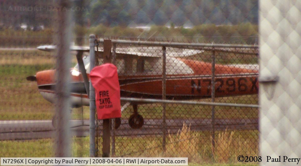 N7296X, 1961 Cessna 150B C/N 15059396, Hiding a bit