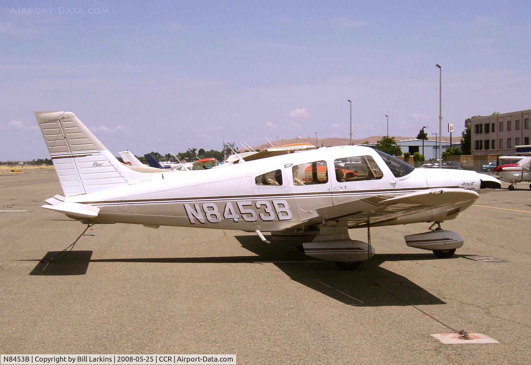 N8453B, 1981 Piper PA-28-181 C/N 28-8290047, Visitor