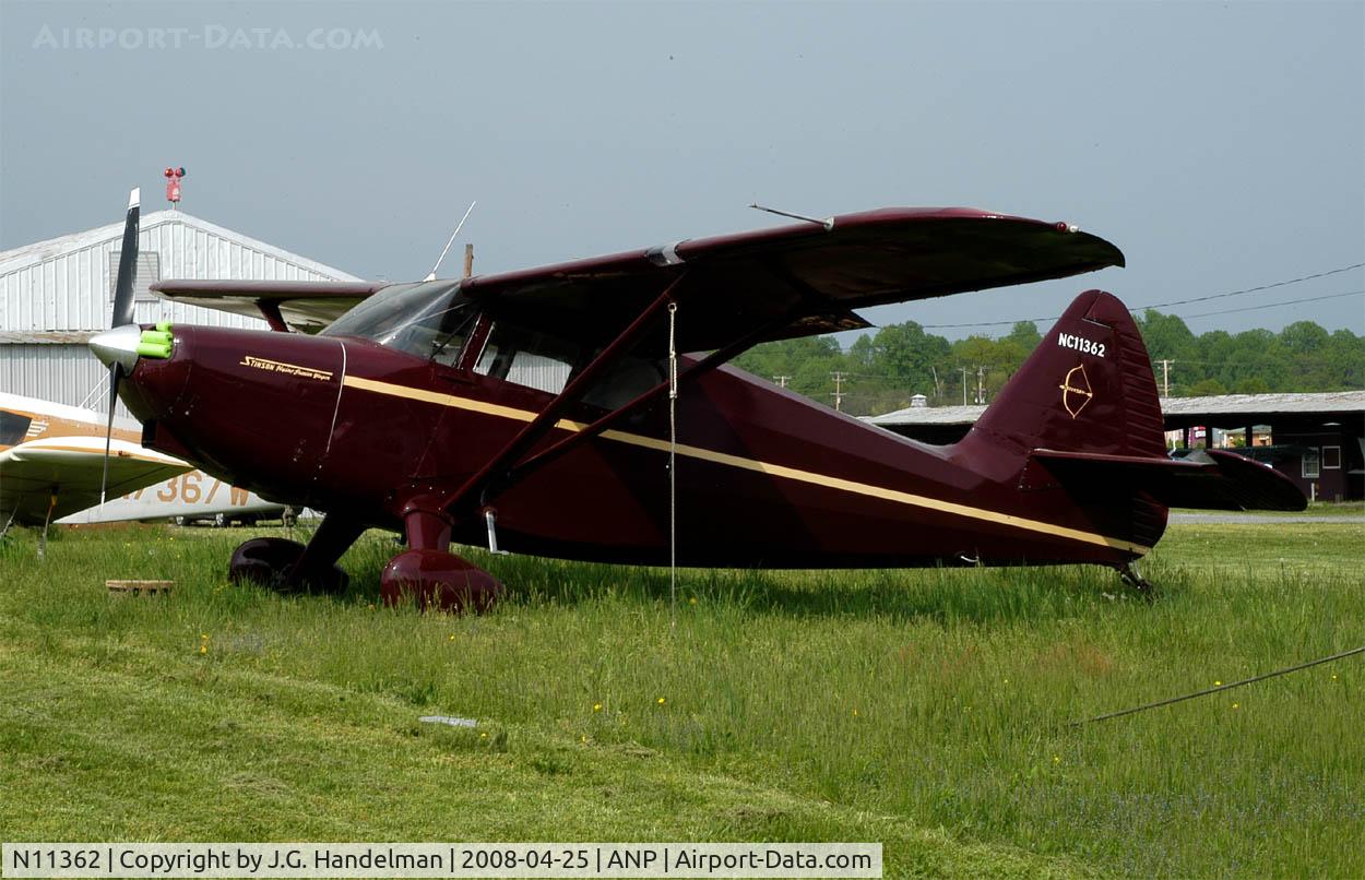 N11362, 1947 Stinson 108-2 Voyager C/N 108-2327, in the grass at Lee Airport Annapolis MD